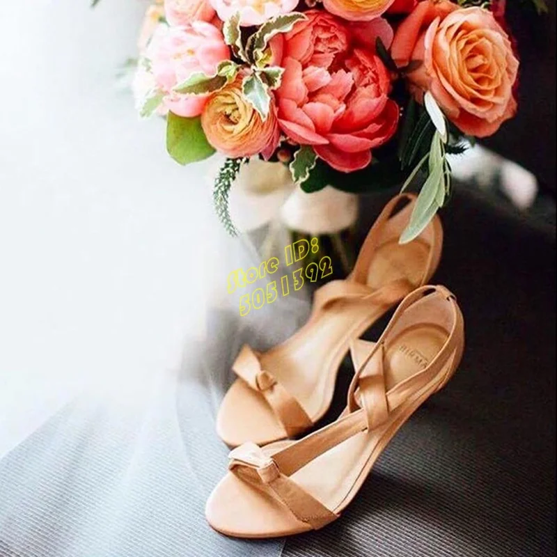 Leather Knot Stiletto High Hee - Leather Classic Strap 리뷰 및 가격